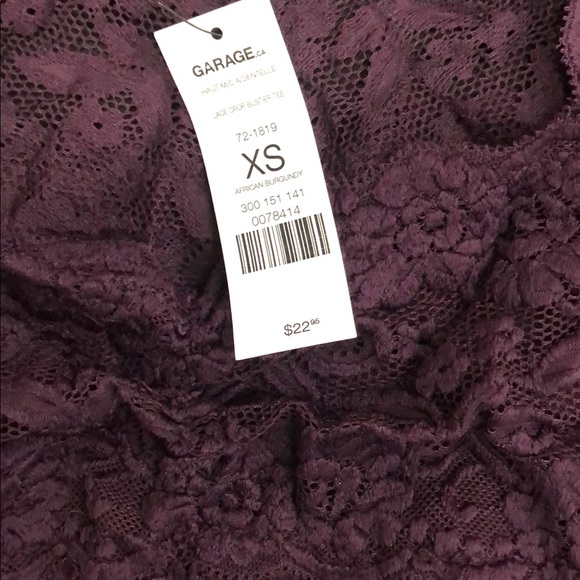 Burgundy Lace crop top - Picture 2 of 2